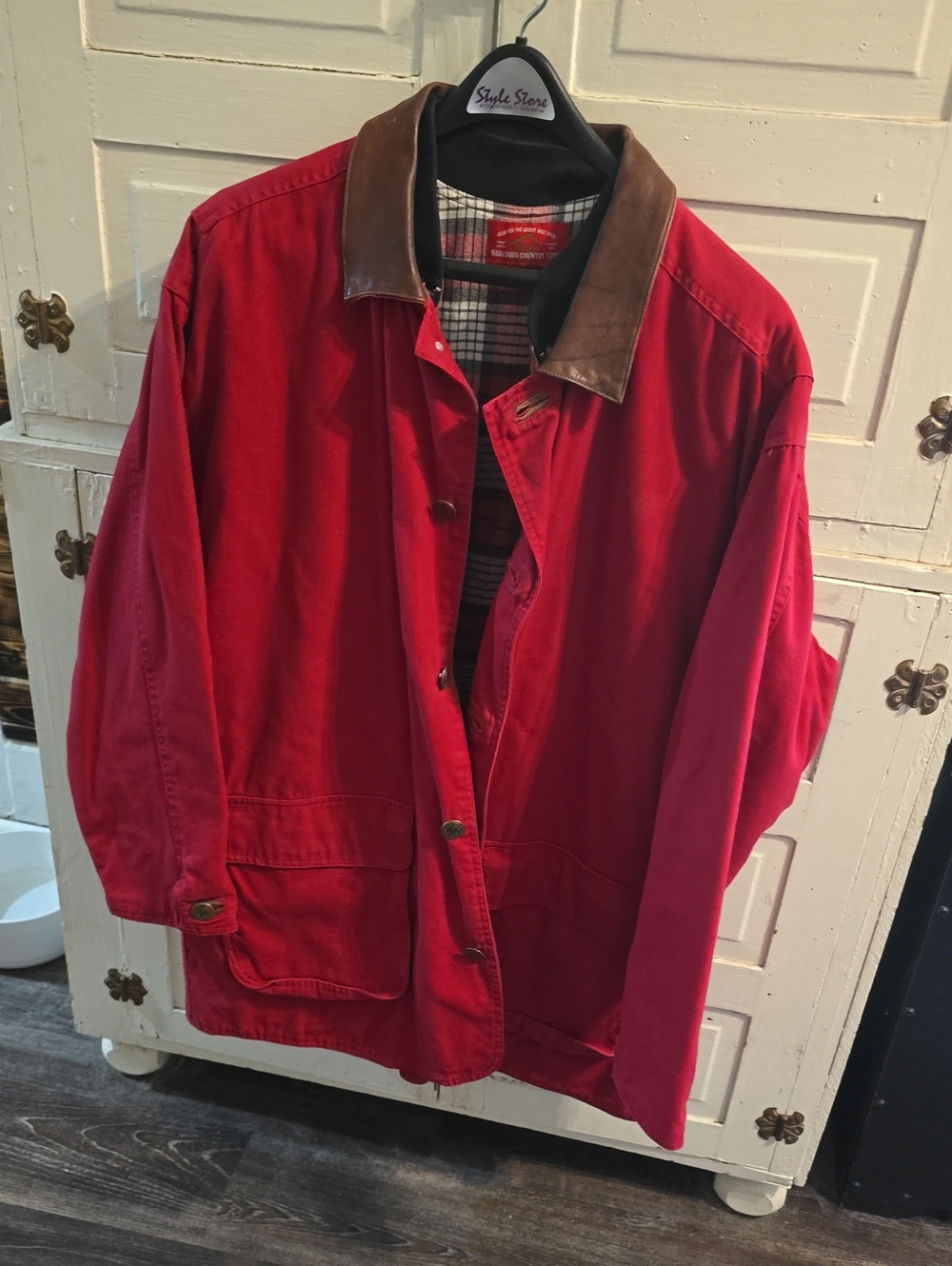 Men's Marlboro Red Cotton Field Jacket with Brown Collar, Plaid Zip Out Lining